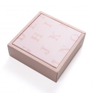 ສີຊົມພູ 2 ຊິ້ນ ກ່ອງຂອງຂວັນເຈ້ຍ 400gsm White Cardboard Folding Box With Ribbon