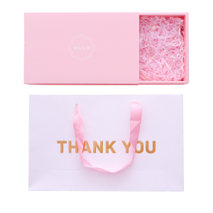 Rosa skjutlåda för utskrift av låda 20pt kort i liten presentförpackning med papperspåse