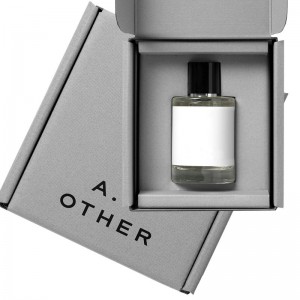 Logo konkave Kuti e paketimit të parfumeve me letra të zbukuruara me sipërfaqe mat