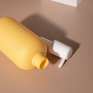 120ml 300ml 1000ml Boston HDPE Plastic Bottle for Shower Gel Container