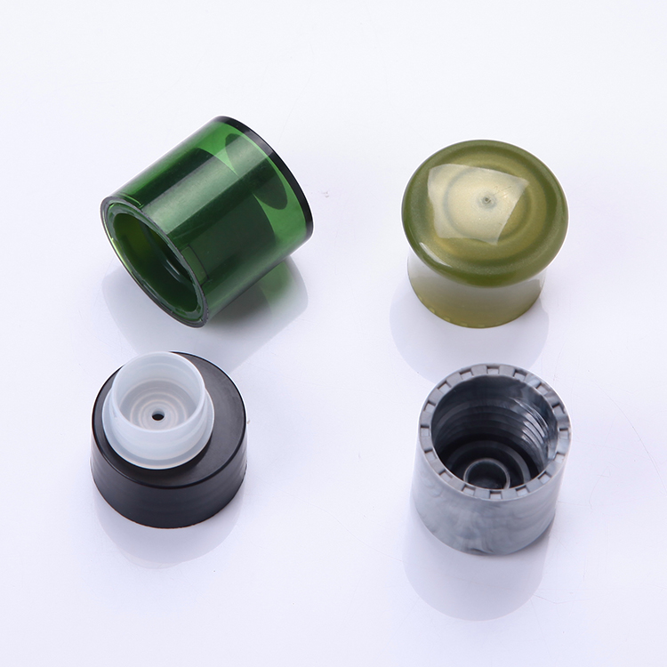 Many types personal care screw on pet bottle caps
