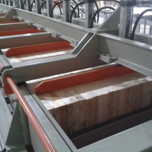 Horizontal hydraulic press glulam press