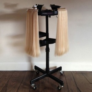 Popular Movable Black Metal Hair Extension Display Stand Suppliers