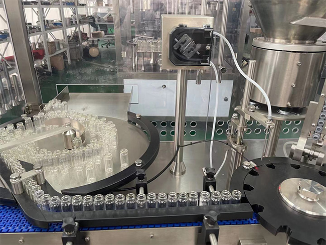 How the small bottle filling capping machine works?