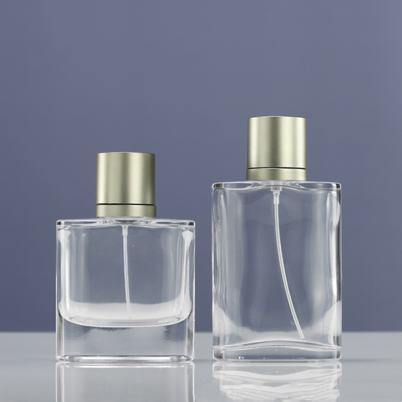 Luxury Wholesale Unique Vintage Refillable Clear Mini 50ml 100ml Spray  Glass Packaging Perfume Bottle - China Diffuser Bottle, Aromatherapy Bottle