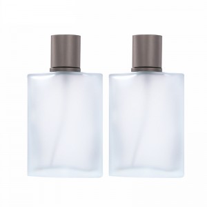 Luxury recyclable 30ml 50ml 100ml frosted glass perfume bottle with pump spray cap