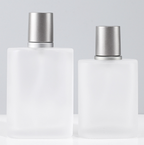 30/50/100ml Empty Matte Frosted Square Perfume Spray Pump Glass Bottle With Silver Cap