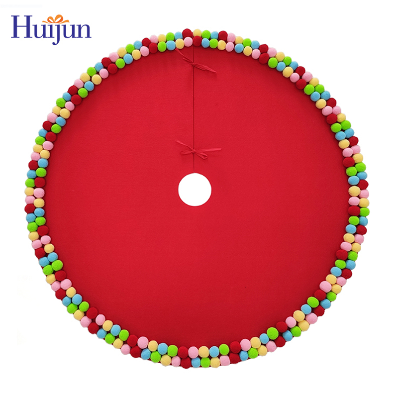 China Manufacturer Wholesale Christmas Red Felt Tree Skirt With Colouful Pompoms