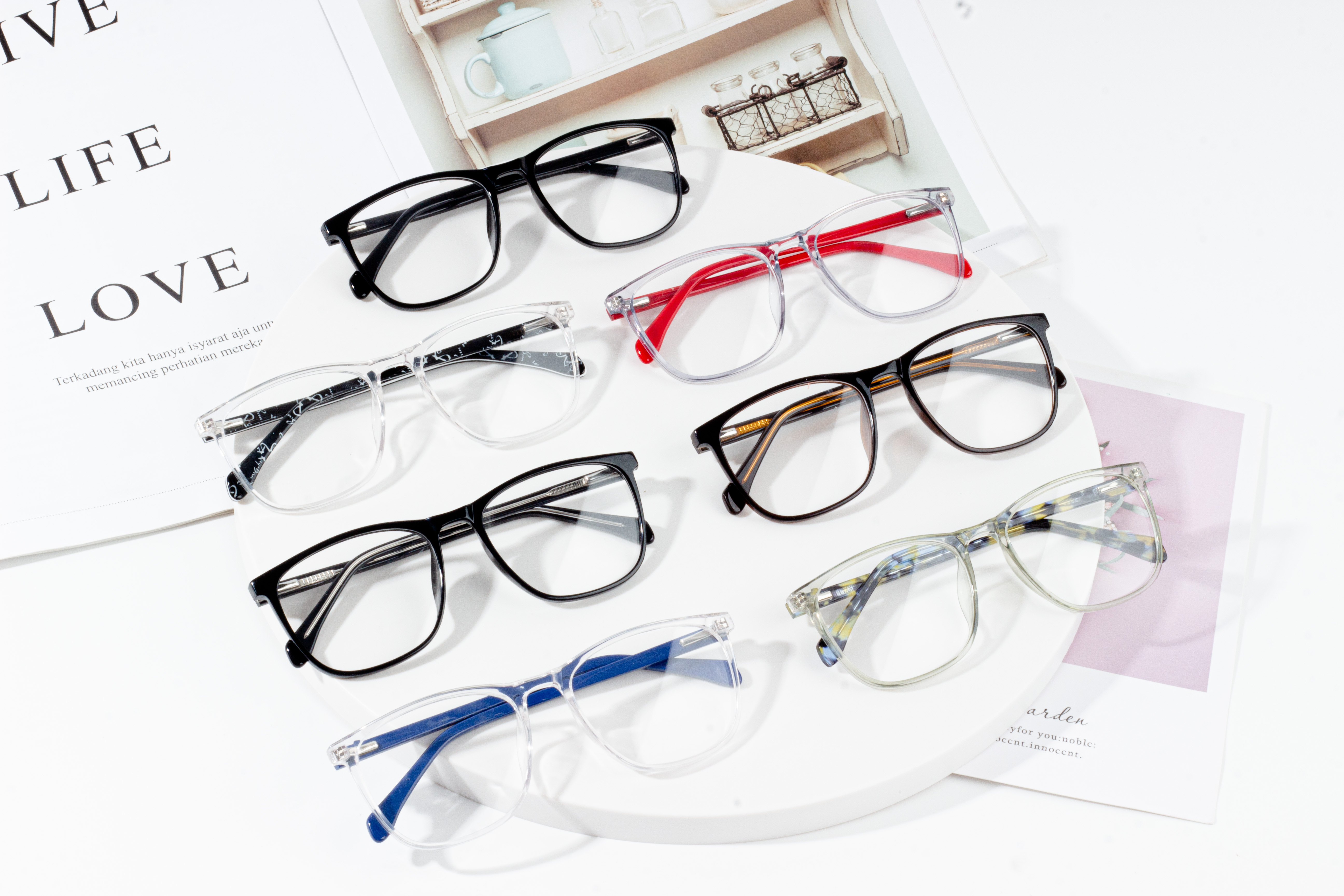 TR90 frame and acetate frame, do you know which one is better?