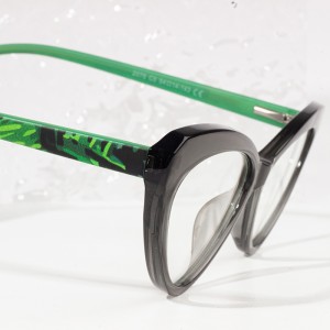 design eyeglass frames women