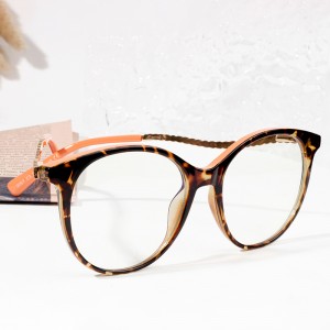 petite women’s eyeglass frames