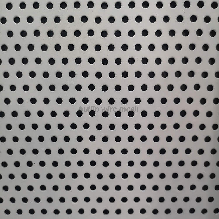 Round Staggered Perforated Metal