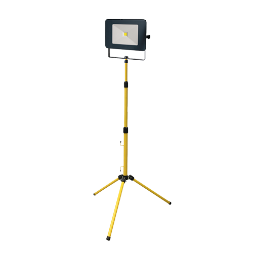 Retractable LED Tripod Work Lights Featured Image