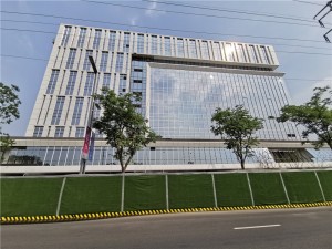 Glass and Aluminum Panles Facade System Curtain Wall