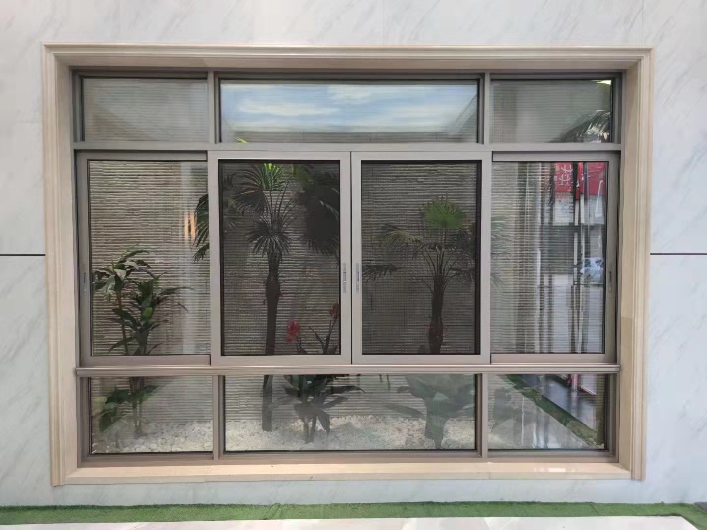 Good Wholesale Vendors Aluminium Balcony Windows - Luxury modern good sound-proofing Aluminum alloy  – HK prefab