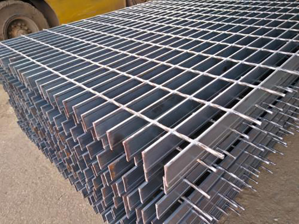 Wholesale China Fine Steel Mesh Company Products –  Steel Grating For Stairs and Walkway  – Chongguan