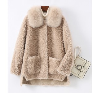 22F039 Factory Wholesale Korean Hand-stitched Wide Lapel Fox Fur Collar 100% Virgin Wool Outwear Lambskin Fur Coats