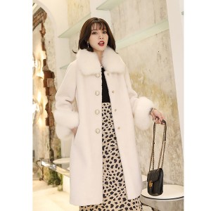 22F018 Luxury Sheep Shearing Coat Women’s Medium and Long Pure Wool Grain Coat New Fox Fur Collar Fur Sheepskin Coat with Big Fur Pocket