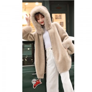 22F046 Fashion Lambskin Overcoat Merino Wool Single-breasted Button Fastening Fur Trim Hooded Cloth Long Coat for Ladies