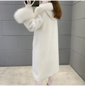 22F013 Long Fur Hooded Parka 100% Sheep Fur Knitted Wool Coat Sheepskin Coat