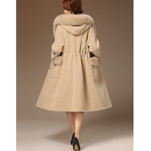 22F047 Designer Clothing Real Fox Fur Collar Cloth Lambskin Plush Outerwear  100% Virgin Wool Women Coat