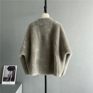22R013 Custom Luxury Cloth Merino Wool Tops Sheep Shearing Fur Jacket Plush Overcoat Winter Fleece Women Coat