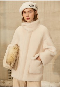 22R016 Trending Lady Dress Softshell Outdoor Fleece Outwear 100% Wool Sheep Shearing Fur Coat Jacket