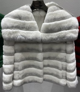 228FC037 Real Fox Fur Outerwear Luxury Winter Women Apparel Warm Fox Fur Coat