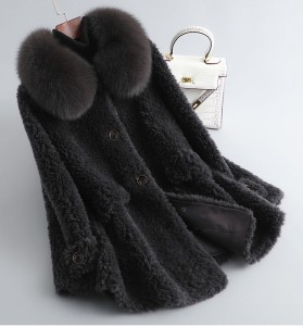 22F032 Elegant Ladies Sheepskin Overocoat Real Fox Fur Collar Dressy Single-breasted Button Fastening Winter Coat