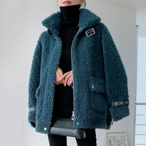 22R013 Custom Luxury Cloth Merino Wool Tops Sheep Shearing Fur Jacket Plush Overcoat Winter Fleece Women Coat