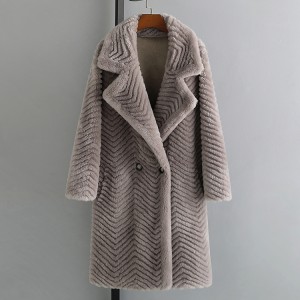 22J020 Sheepskin Overcoat Ladies Winter Luxury Long Lamb Fur Coat