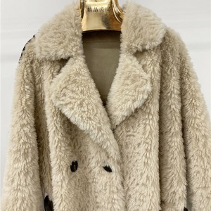 SSFC-2130 luxurious apparel single breasted gold button plush coat