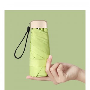 Mini solparaply med fem foldede lommer