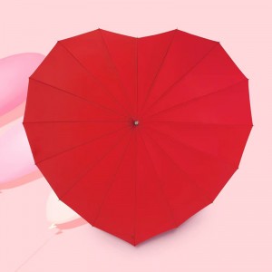 Wholesale unique design magic umbrella red heart shape changing color umbrella with hook wooden handle