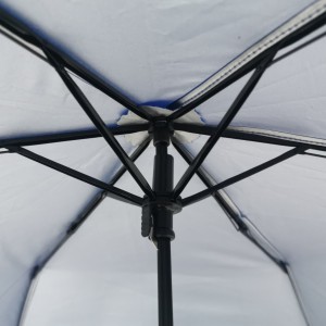 Trzy składane super mini parasole przeciwsłoneczne
