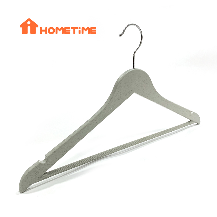 Best Sustainable Plastic Clothes Coat Hangers Grey Color with Metal Hook