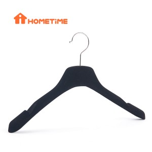 Eco Friendly Hangers –  China Velvet Hangers Empty Bottom Luxury Black Plastic Flocked Coat Hangers – Lipu