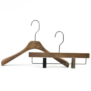 China Wholesale Braided Hangers Factory –  Custom Luxury Brand Wooden Hangers Made of Ash Wood with Metal Hook – Lipu