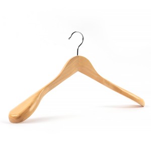 China Velvet Hangers Factories –  Wide Shoulder Natural Wood Suit Hangers Coat Hangers for Jacket Heavy Clothes – Lipu