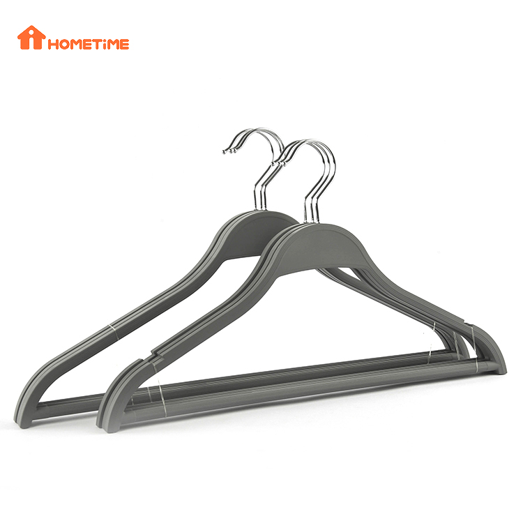 Zara Style Rubber Coated Non Slip Plastic Hangers for Clothes
