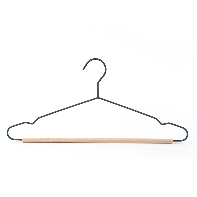 China Laundry Hanger Manufacturers –  Hanger Supplier New Design Black Color Metal Hanger with Solid Wood Bar – Lipu