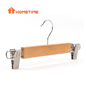 China Hotel Hangers Manufacturers –  Infant Hangers Factory Wooden Pant Hangers Natural Hangers for Baby Clothes – Lipu