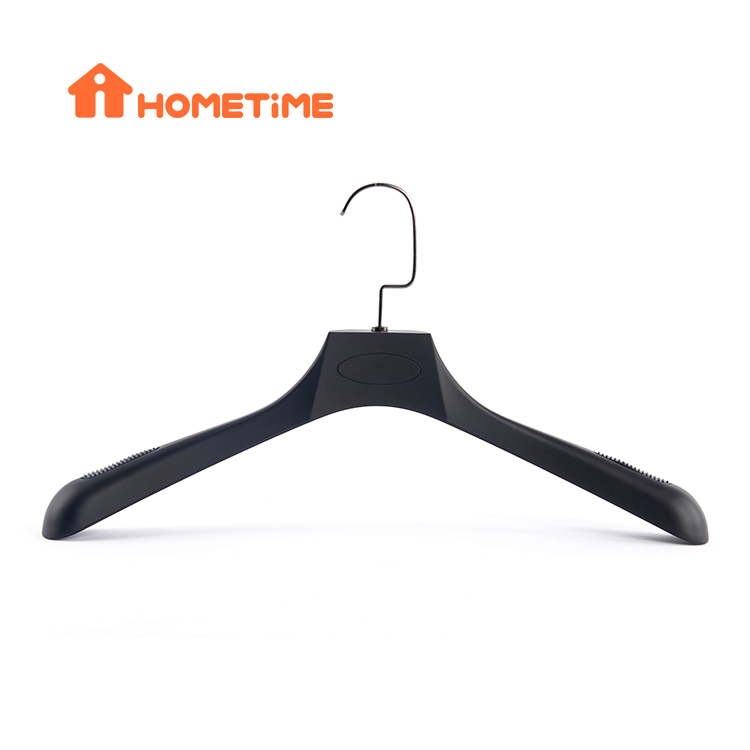 Non Slip Velvet Clothes Hanger Luxury Coat Hangers Cheap Plastic Hanger  with Wide Shouder - China Hanger and Hangers price