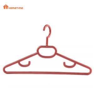 China Shirt Hanger Factory –  China Hanger Factory Hot Sale Plastic Hanger with Swivel Hook – Lipu