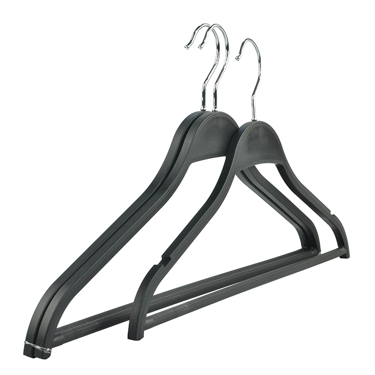 https://cdn.globalso.com/hometimefactory/Zara-Style-PP-Plastic-Hangers-full-sets-for-Garment-Clothes-Pants-Skirts-Display-with-Metal-Hook5.jpg