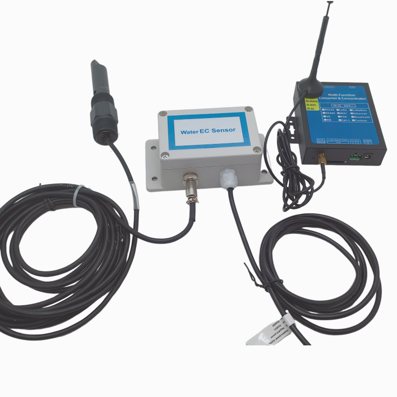 Monitorimi në linjë Sensori i kripës së temperaturës 4 në 1 të ujit me elektrodë grafiti TDS EC TDS