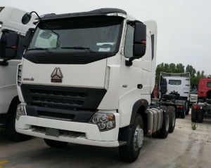 SINOTRUK HOWO A7 6×4 420HP Tractor Truck