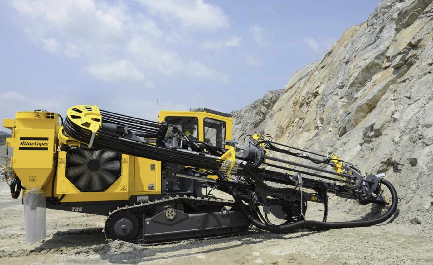 Down-the-hole drilling rig is a device used to drill underground water resources or rock formations