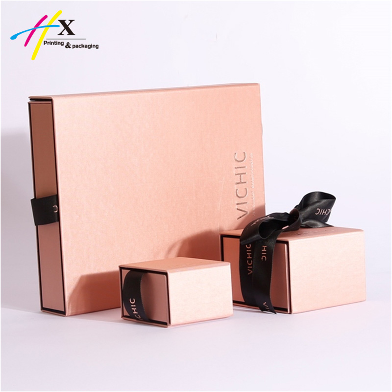 Shiny pink pantone color printing jewelry paper box