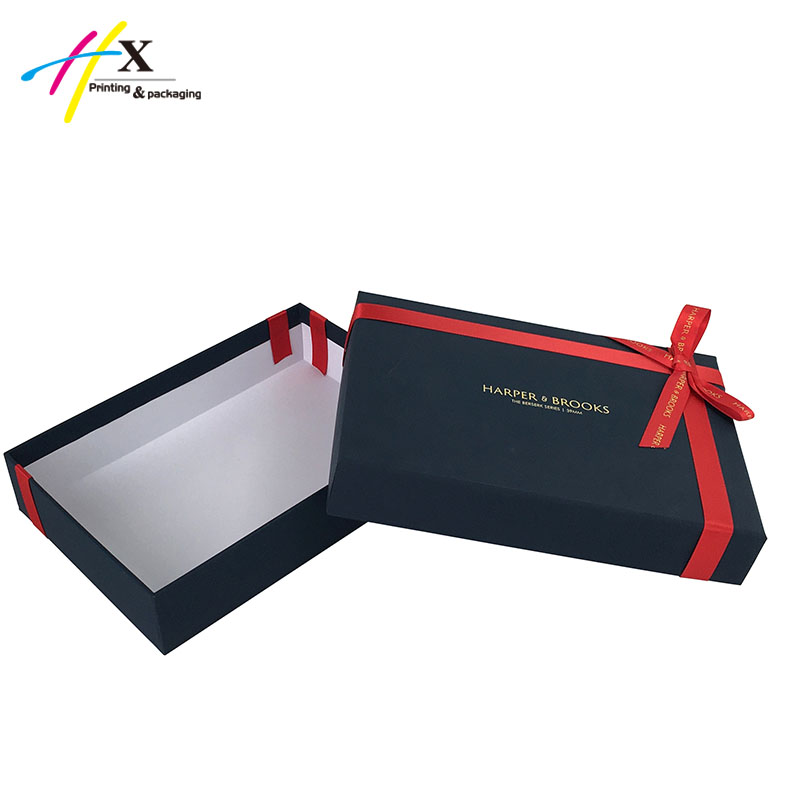 luxury rigid paper box with bow-tie decoration